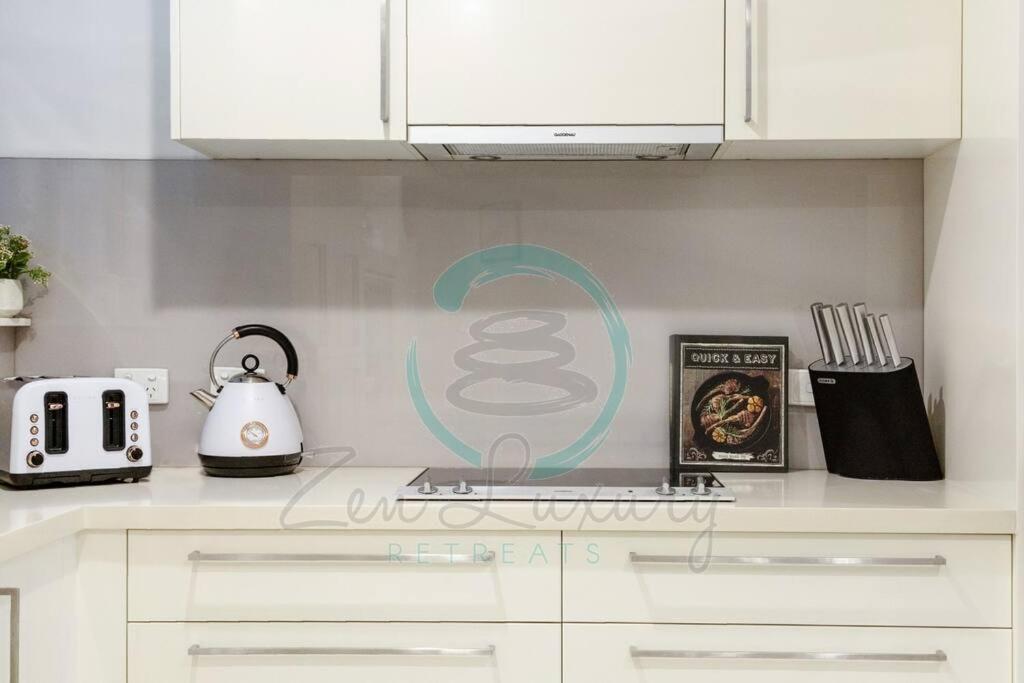 Zen Ocean Charm 3Br Luxury W/Front Apt Pool + Bbq 다윈 외부 사진